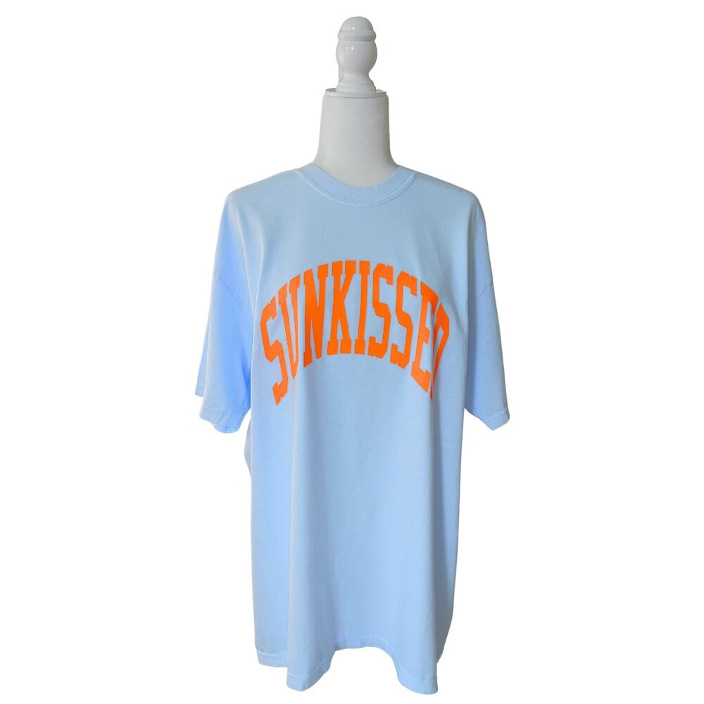 NWT Hydrangea Blue Sunkissed T-Shirt - Picture 11 of 17